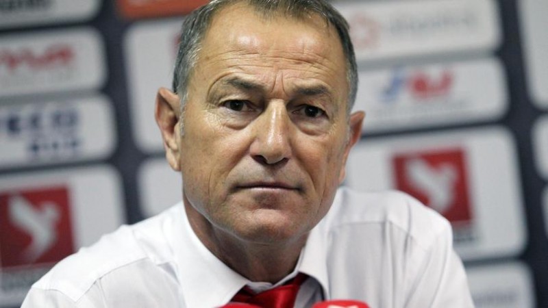 epa04961256 Albania's soccer team head coach Giovanni De Biasi during a press conference in Tirana, Albania, 03 October 2015. De Biasi announced the squad for the UEFA EURO 2016 qualifying Group I matches of Albania against Serbia on 08 October 2015 and Armenia on 11 October 2015.  EPA/ARMANDO BABANI