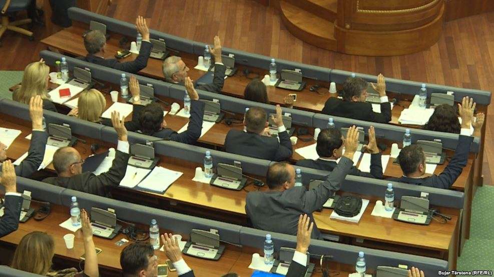 Kuvendi i Kosovës miraton rezolutën për vlerat e luftës së UÇK-së