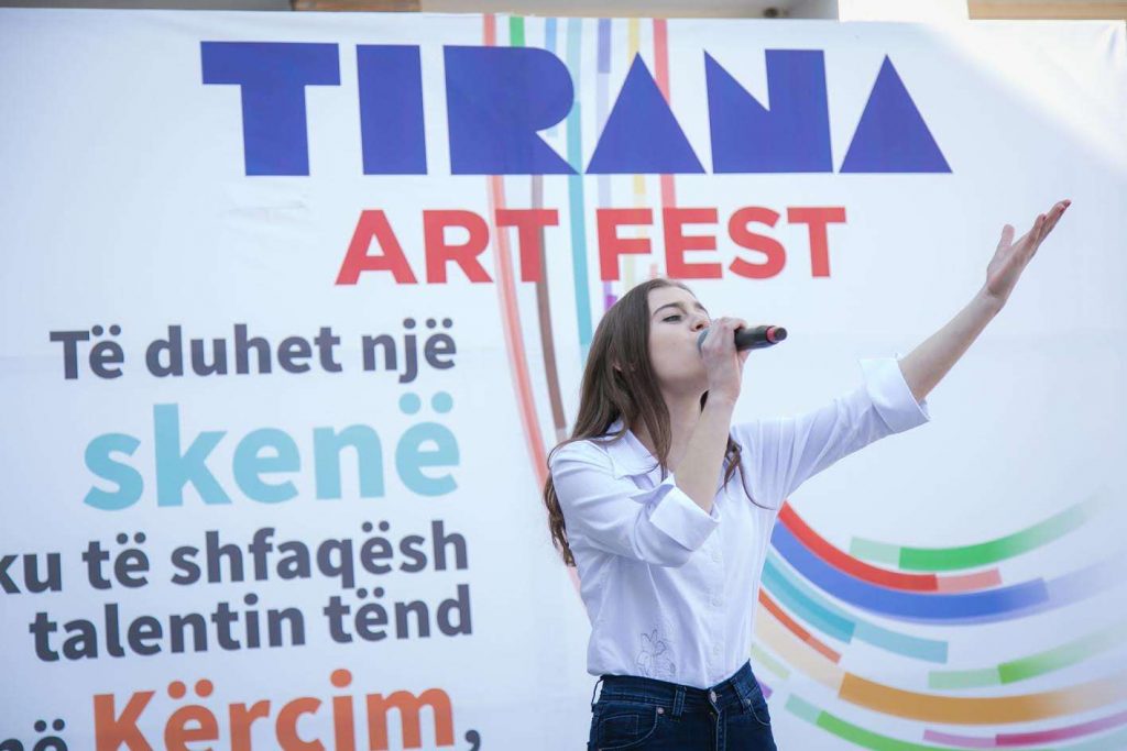 “Tirana Art Fest” edhe në gjimnazet periferike