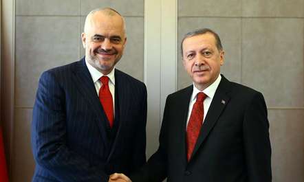Albanian PM meets with Turkish President in Istanbul