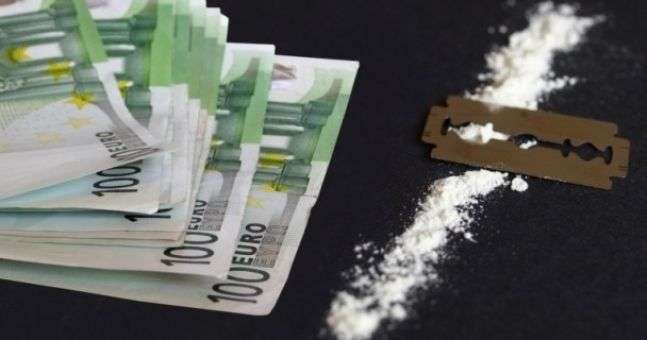 Kokainë “lumë” dhe para pa fund, arrestohet shqiptari