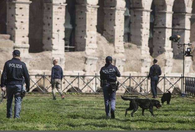 Blindohet Roma nga frika e terrorizmit