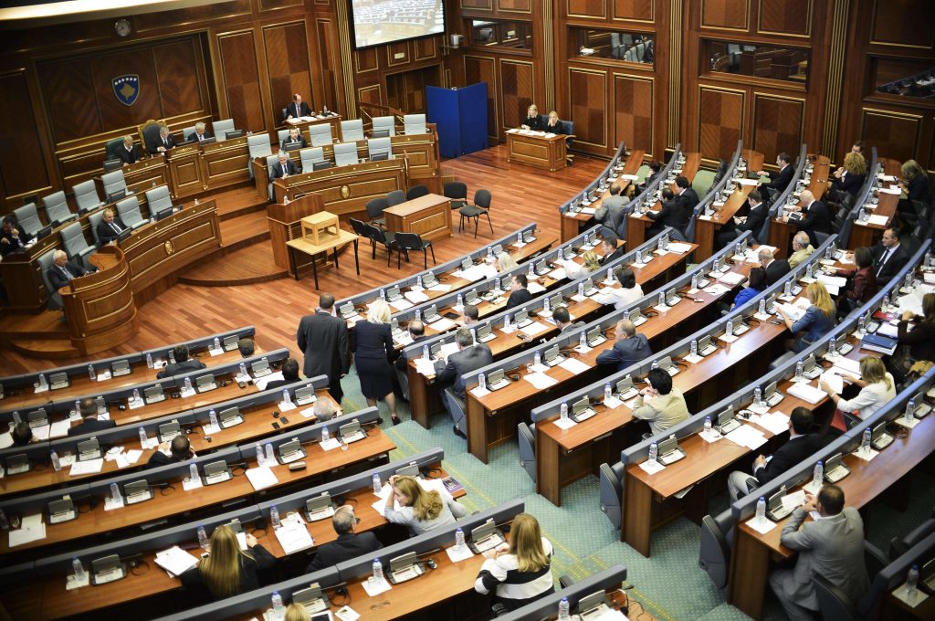 Opozita dërgon mocionin e mosbesimit në Kuvend: Jemi të bindur se do rrëzohet qeveria
