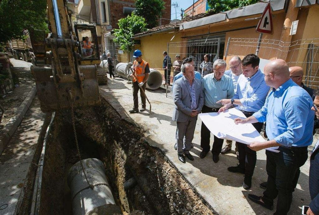 Merr zgjidhje problemi i ujërave të zeza për 5 mijë banorët e rrugës “Mihal Grameno”