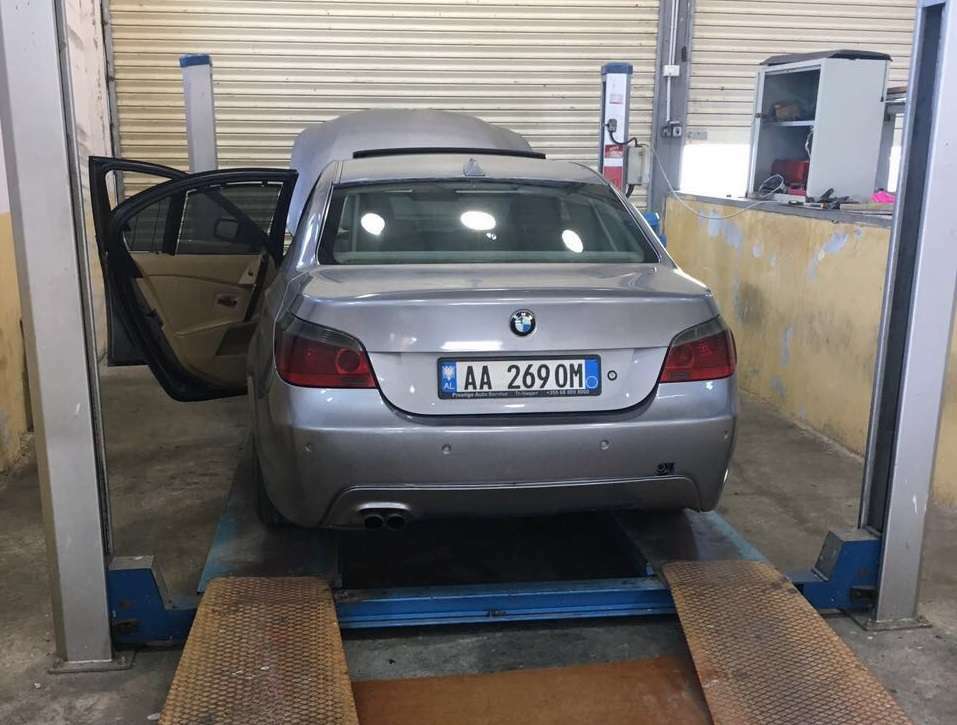 Foto/ Trafik droge me BMW, kapet kanabis në doganë