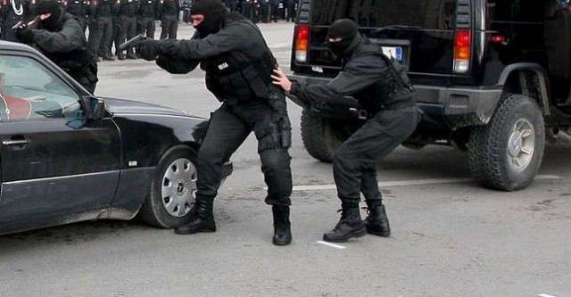 Curfew in Elbasan/27 people detained