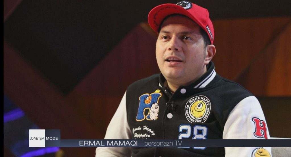 Video/ Ermal Mamaqi zbulon detaje për shtatzëninë e Amit