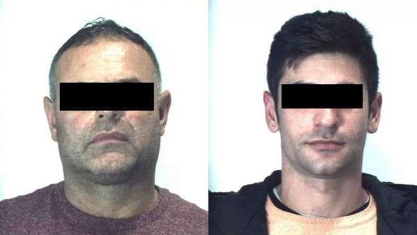 Emrat/ Dy shqiptarë kapen me gjysmë kilogramë heroinë