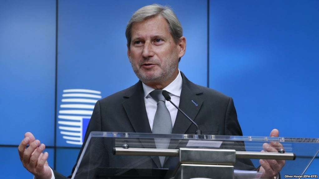 Hahn: Normalizimi me Kosovën, parakusht për Serbinë në BE