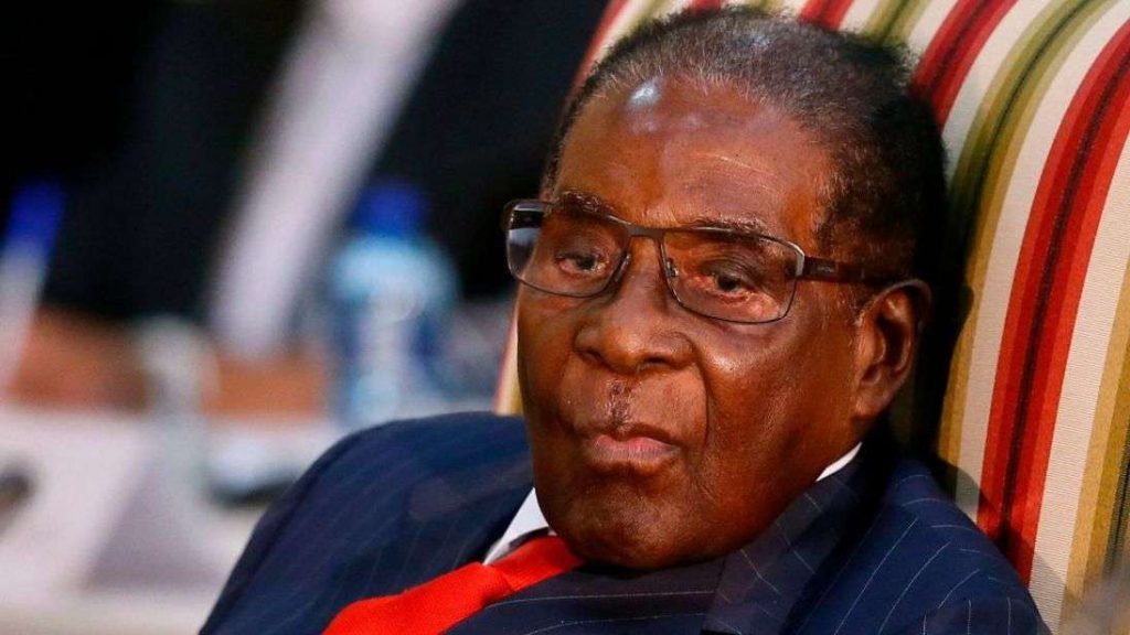 Dorëhiqet presidenti i Zimbabve