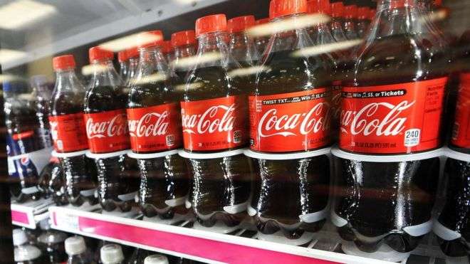 Coca-Cola synon të prodhojë pije alkoolike