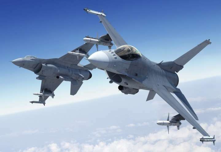 Tensioni me Turqinë, SHBA ndihmon Greqinë në përmirësimin e avionëve luftarakë