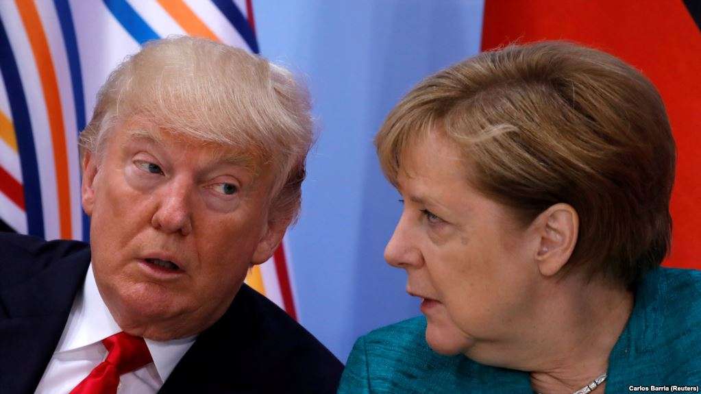 Trump pret Merkel në fund të muajit