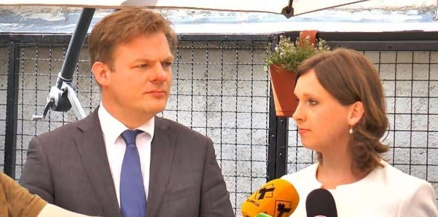 EU negotiations/ 8 Dutch MPs undertake a fact-finding mission in Tirana