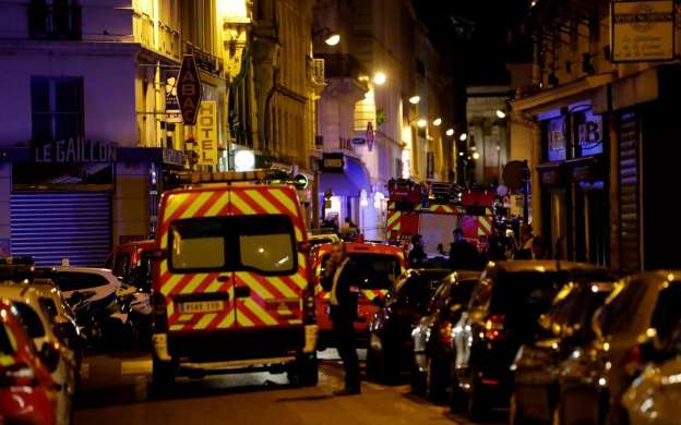 Sulm me thikë në Paris, raportohet për viktima