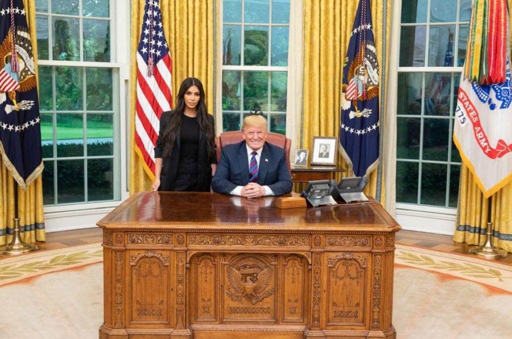 Trump takohet me Kim Kardashian