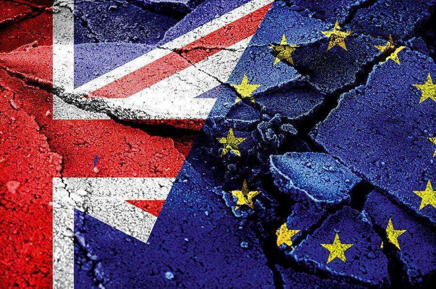 Anglezët ndryshojnë mendje për Brexit, duan të qëndrojnë në BE