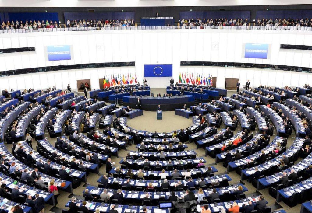 PE voton të enjten liberalizimin e vizave me Kosovën