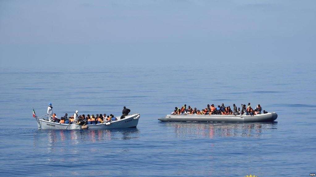 Italia akuzon Maltën se po dërgon anije me migrantë