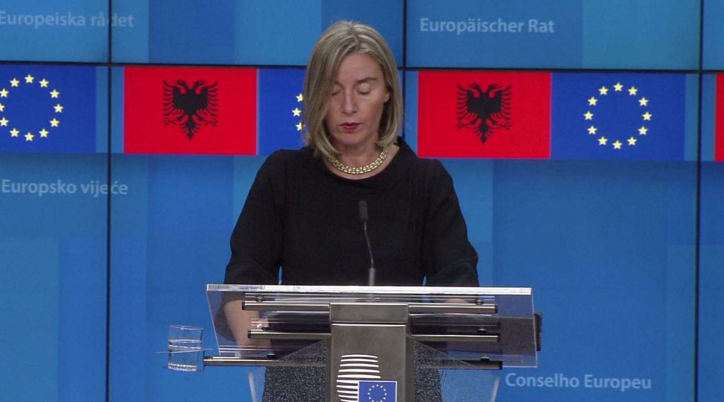 Mogherini: Dënimi i Shullazit, shenjë e mirë për luftën ndaj krimit