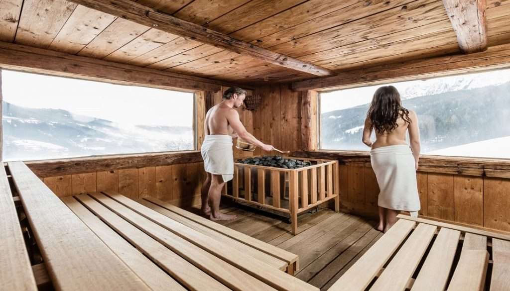 Si ndikon sauna në shëndetin e njeriut