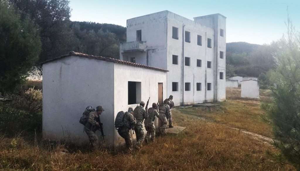 Skuadra amerikane SEAL, stërvitje në Tiranë