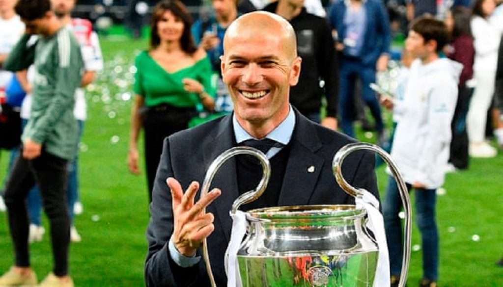 Zidane rikthehet në drejtimin e Real Madrid