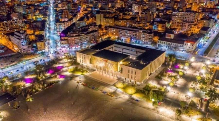 Tirana finaliste për kryeqytetin europian të rinisë 2022
