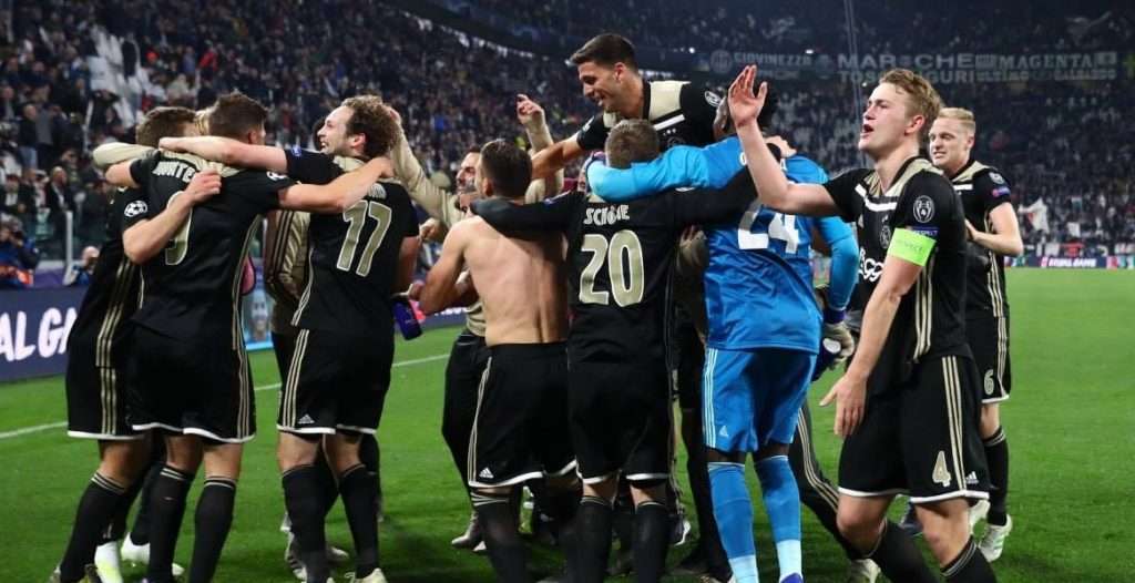 Ajax skualifikon Juventusin