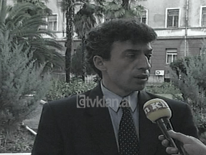 Transferimi nga burgjet greke (21 tetor 1998)