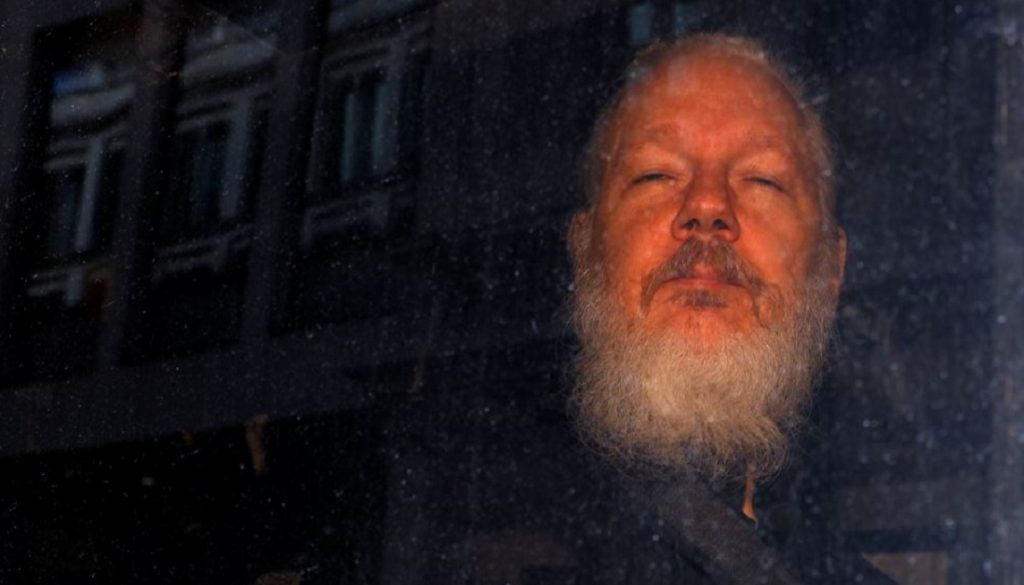 Suedia do të vendosë për hetimet rreth themeluesit të Wikileaks