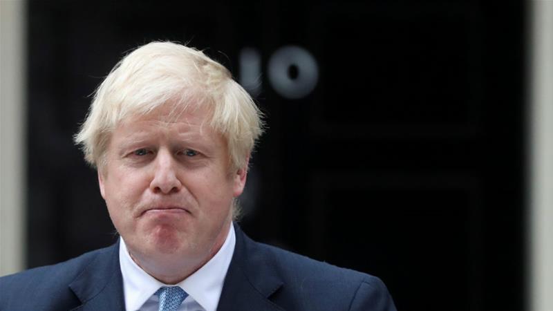 Johnson humbet shumicën në parlament