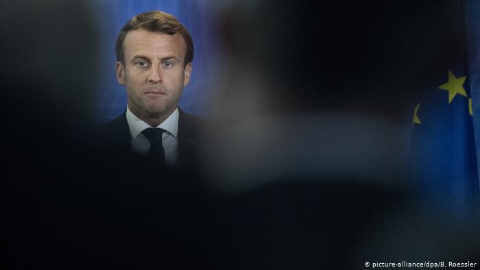 Pse del Macron në krye të atyre që shajnë NATO-n?