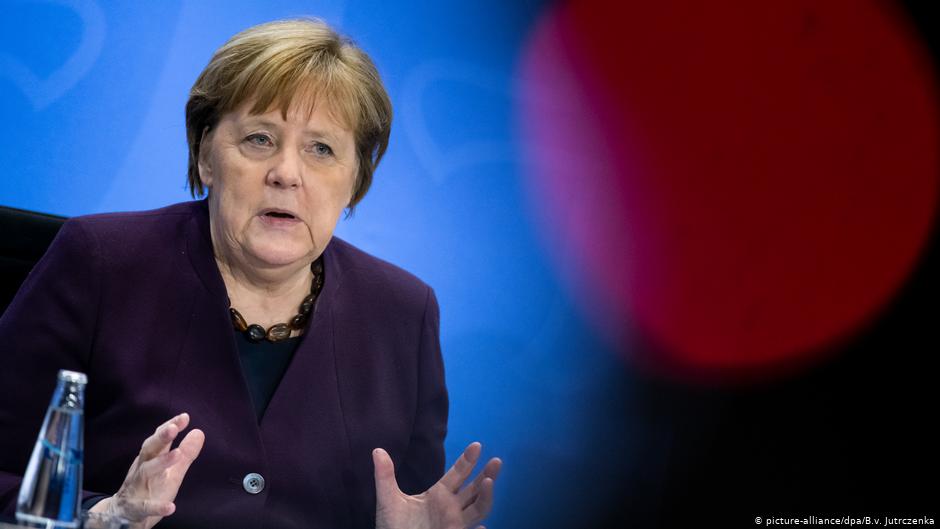 Angela Merkel thirrje për solidaritet: Ndihmoni që të mos mbingarkohet sistemi shëndetësor