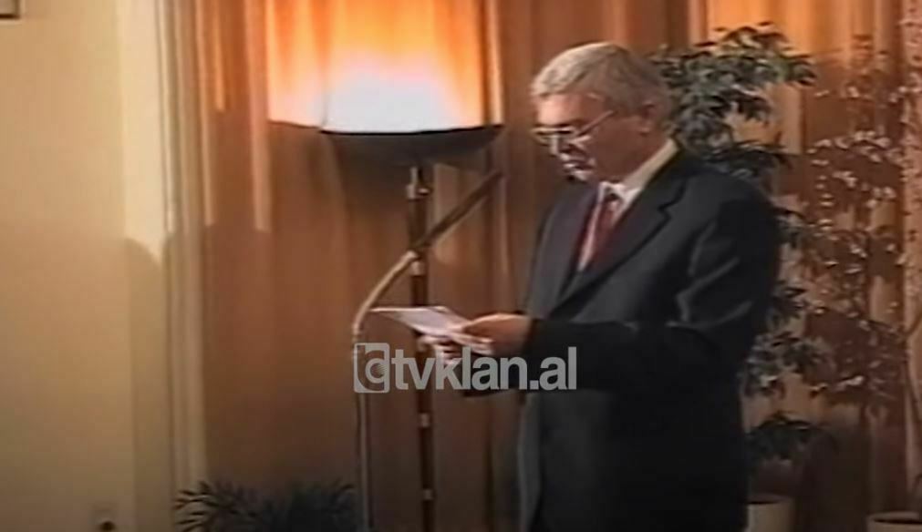 Presidenti Mejdani dhe afati për dorëzimin e kandidatëve në KZQ (25 Maj 2000)