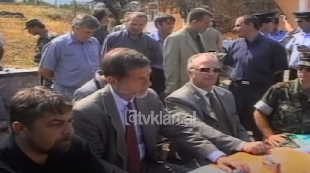 Qytetet e Shqipërisë drejt përfundimit të çminimit (9 Gusht 2000)