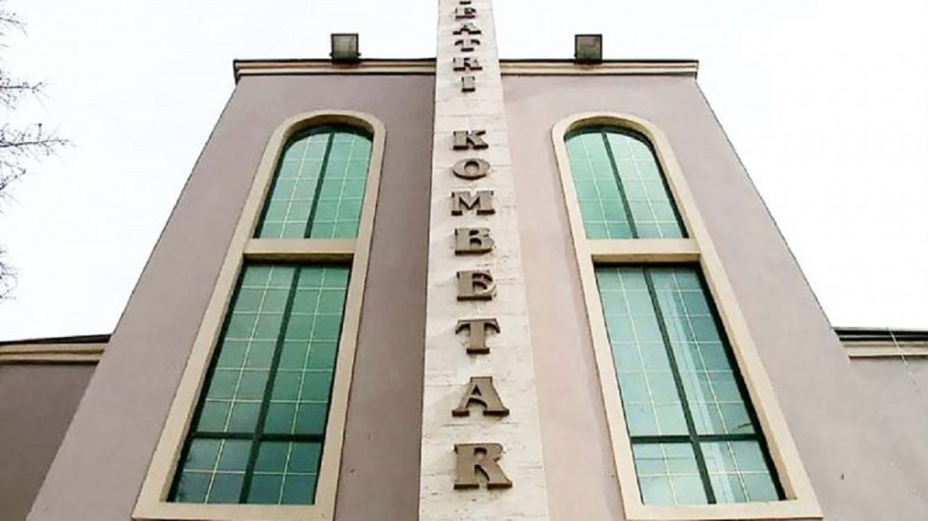 Bashkia e Tiranës hap garën për Teatrin Kombëtar
