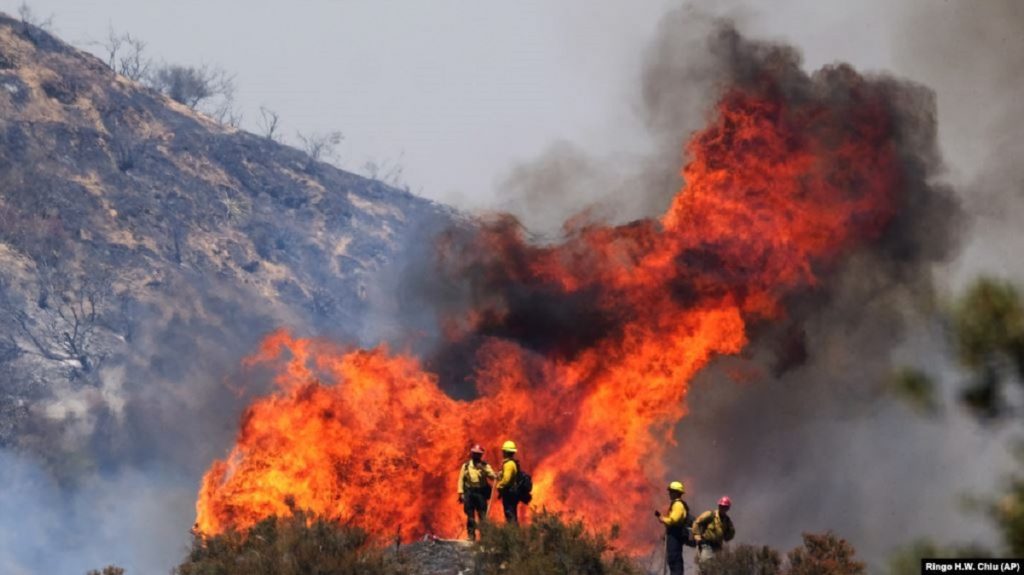 6 viktima nga zjarret në Kaliforni