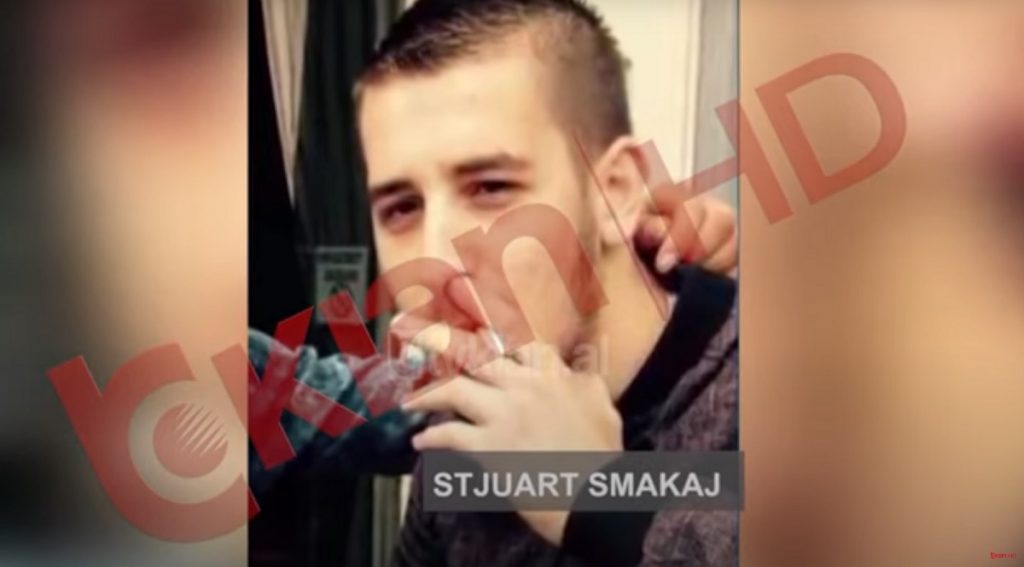Vrau gabimisht shokun, arrest në burg për Stjuart Smakajn