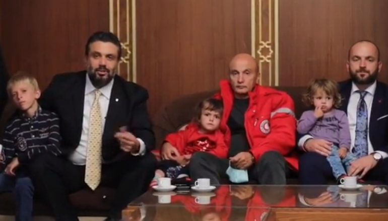 Konsulli i Shqipërisë tregon vështirësitë e shpëtimit të fëmijëve dhe gruas nga Al Hol