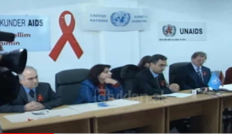 Dita botërore e luftës kundër AIDS &#8211; (30 Nëntor 2000)