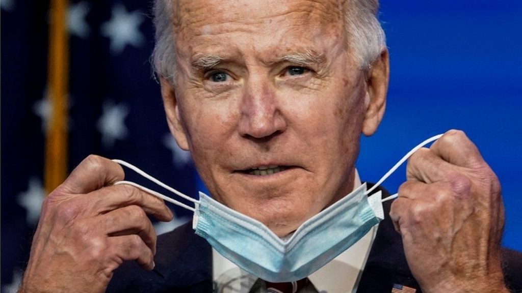 Biden: Maska të mbahet me detyrim në të gjithë Amerikën
