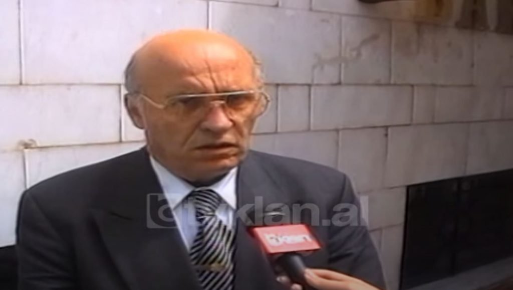 Çfarë mendojnë politikanët për unifikimin Shqipëri-Kosovë?  (13 Prill 2001)