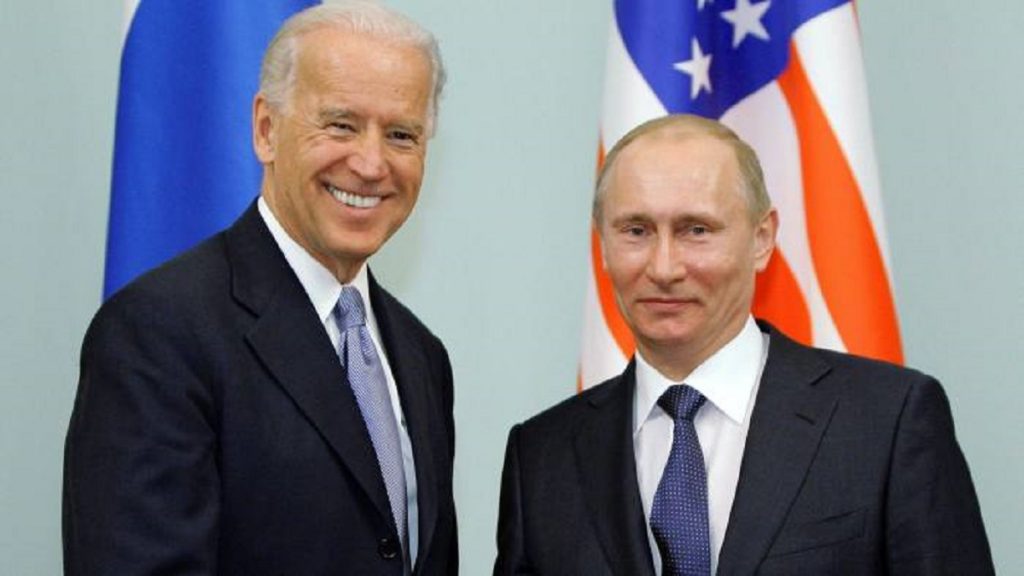 Telefonata e parë mes Biden dhe Putin