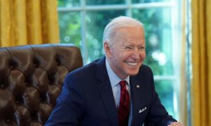 Paketa e ndihmës së Covid, Biden takohet me senatorët republikanë