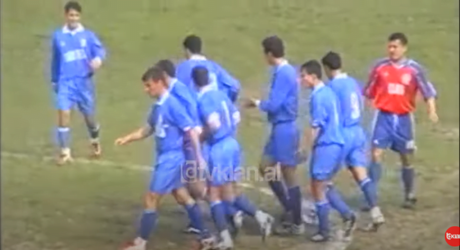 Futboll, java e 25-të e kampionatit, kryeson Vllaznia &#8211; (12 Maj 2001)