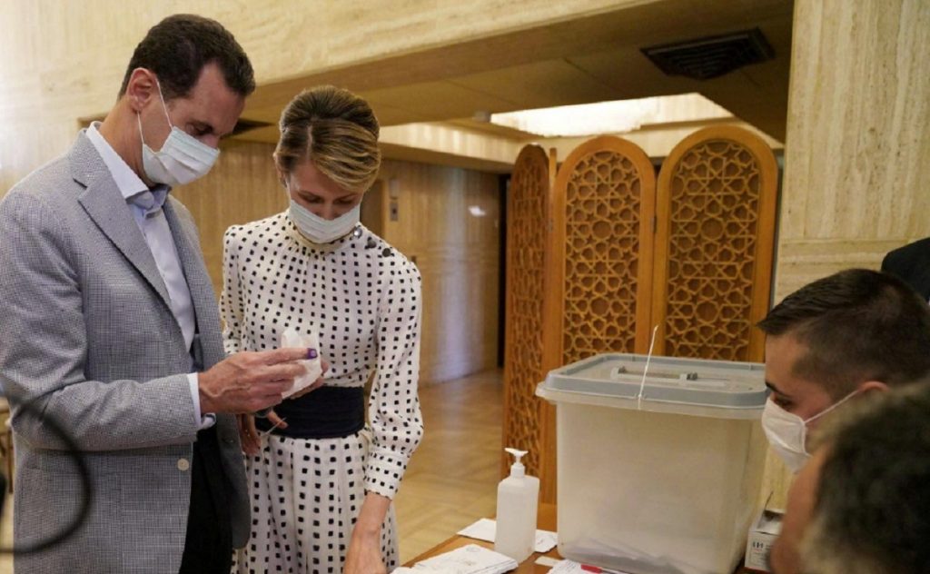Koronavirusit nuk i shpëton dot as Assadi, infektohet bashkë me gruan