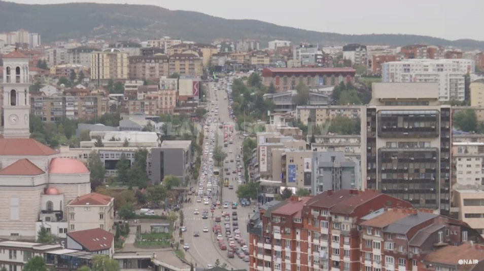 Qytetarët e Kosovës ndër më të lumturit në botë (Video)