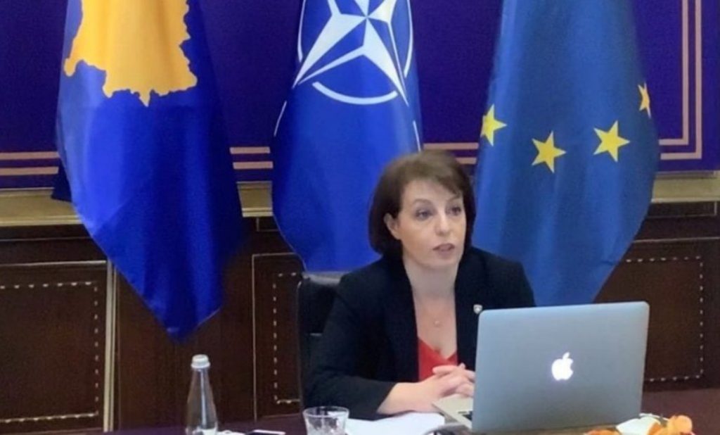 Deputetët në Kosovë akuzojnë ministren Gervalla se ka dëshmuar kundër ish-krerëve të UCK