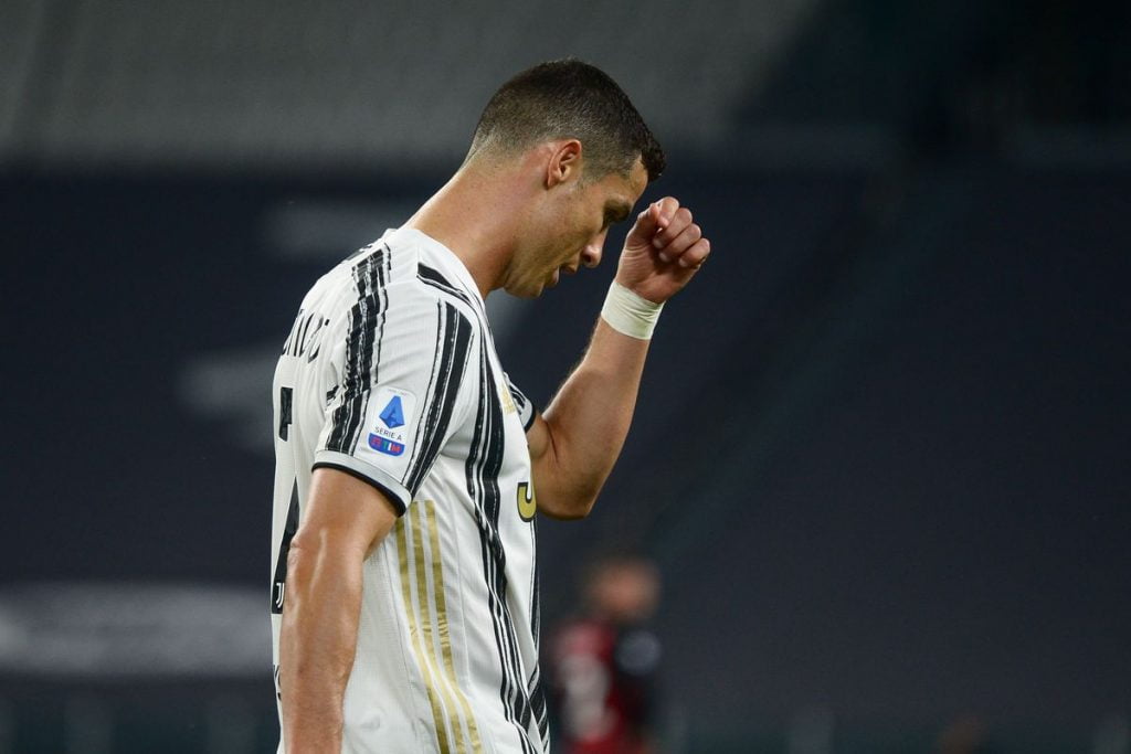 Juventus rrezikon përjashtim nga Seria A